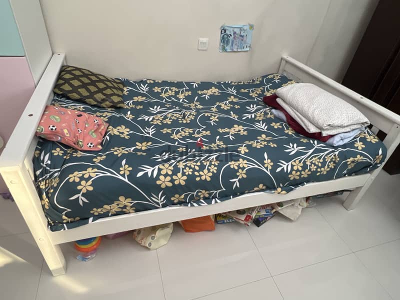Kids Bunk Bed with 2 mattresses 1