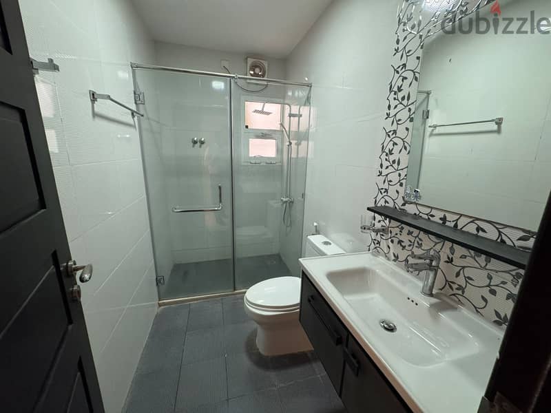 Spacious 6+1 Bedroom Villa for Rent in Bousher  PPV376 17