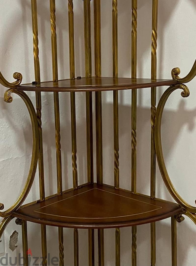 Metal corner stand for sale 2