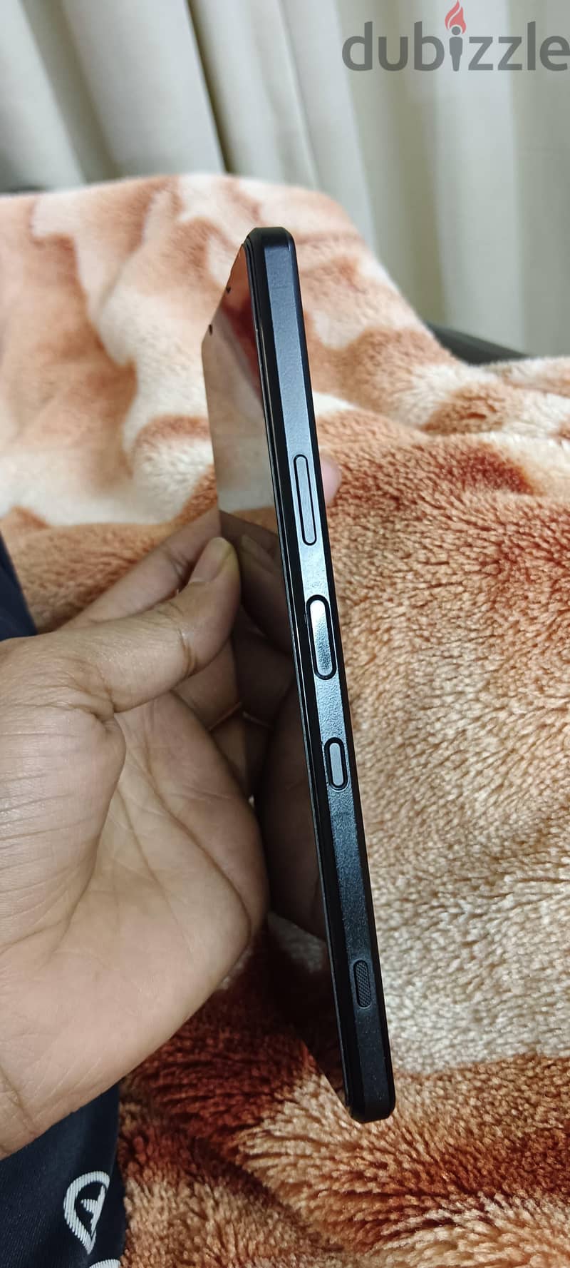 Good condition with Back cover and tempered glass 1