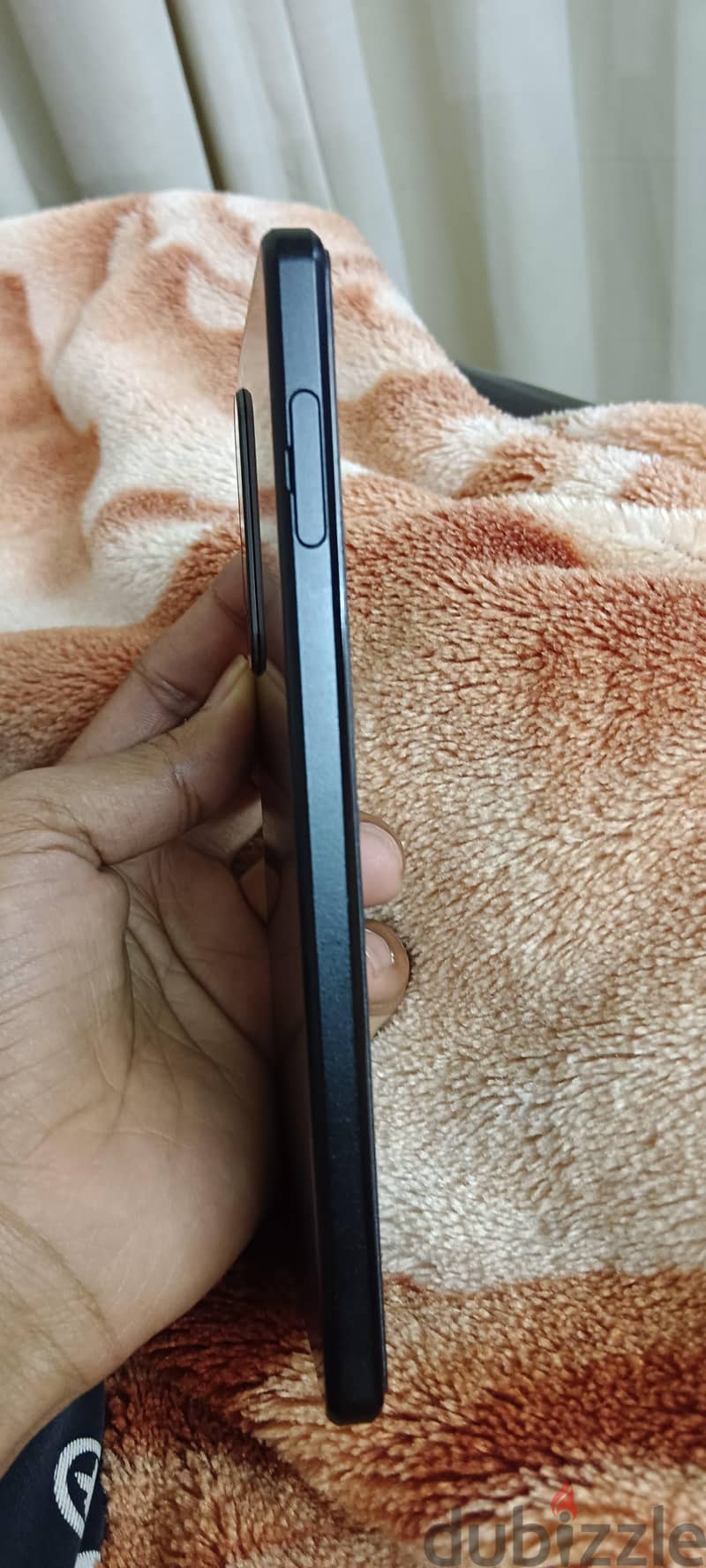 Good condition with Back cover and tempered glass 2