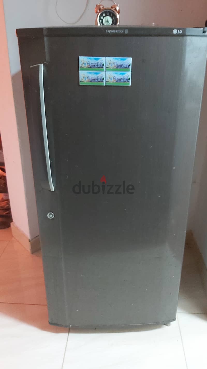 Excellent condition LG refrigerator for sale 3