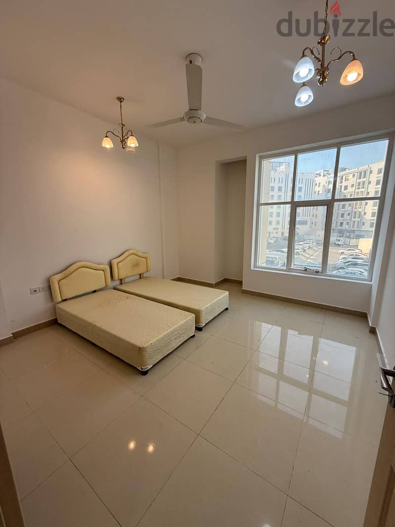 Family Room / Female Executive Sharing Available 2