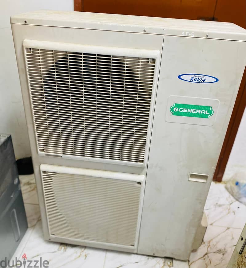 general duct Ac 4ton 7