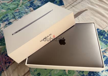 MacBook Air 13 inch M1 - grey