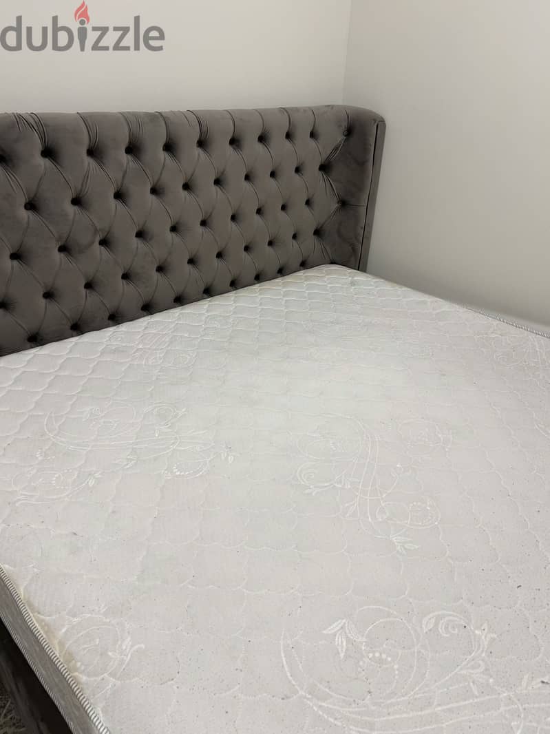 Super king bed 200x200cm with comfy mattress 2
