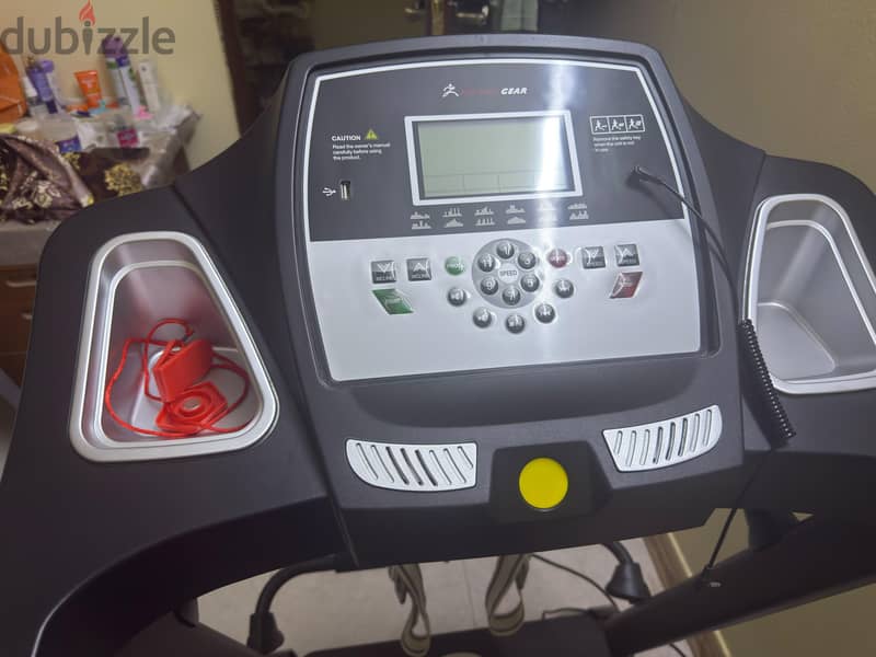 TECHNOGEAR TREADMILL 3