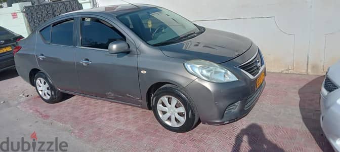 Nissan Sunny 2012