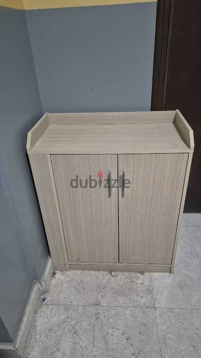 wooden shoerack