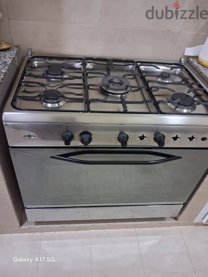 Ariston oven 2