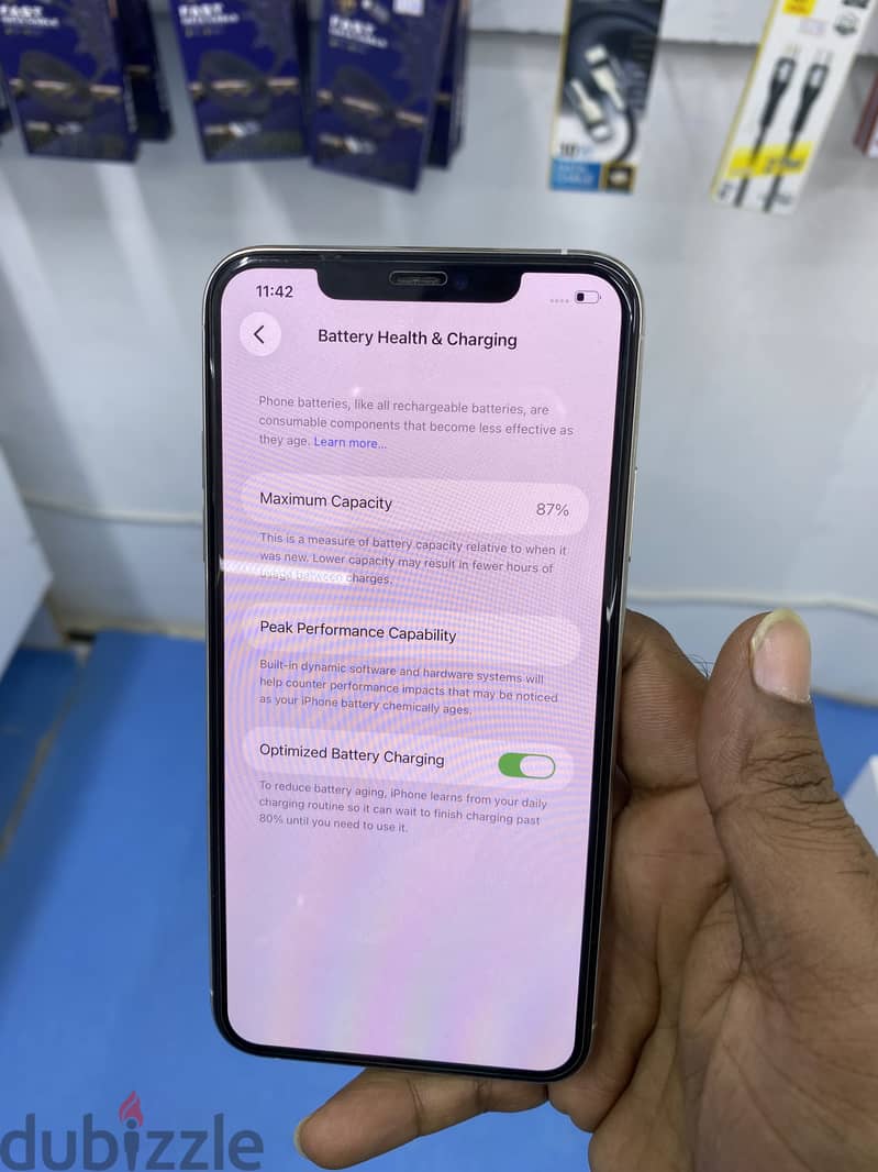 Apple - iPhone 11 Pro Max 3