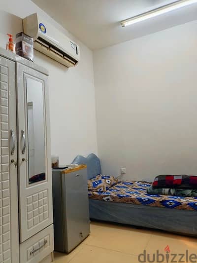 Room For Rent