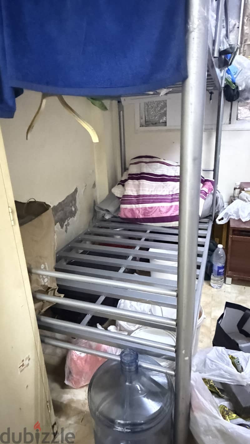 Bedspace is rent for Nepali,Indian or Bengali 3
