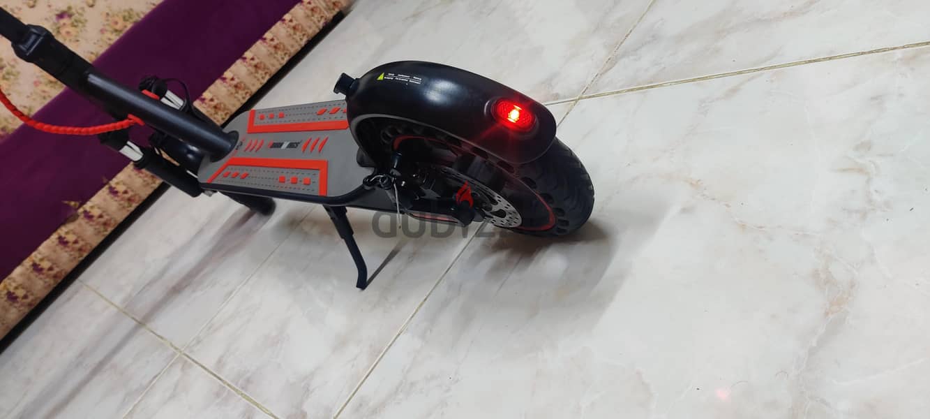 brand new condition scooter 8
