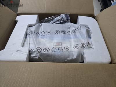 Samsung blueray player old new stock in brand new condition      A / S
