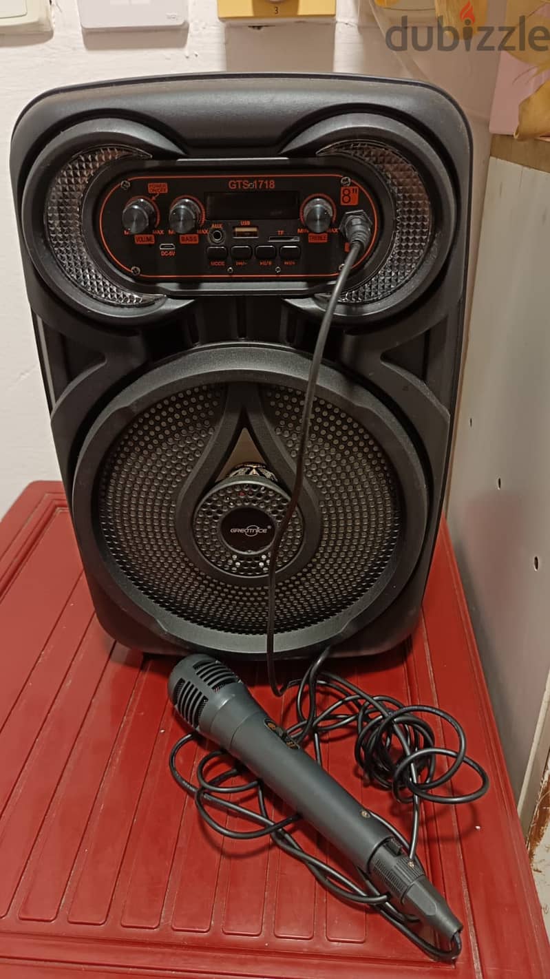 bluetooth speaker with mic and curler machine 1