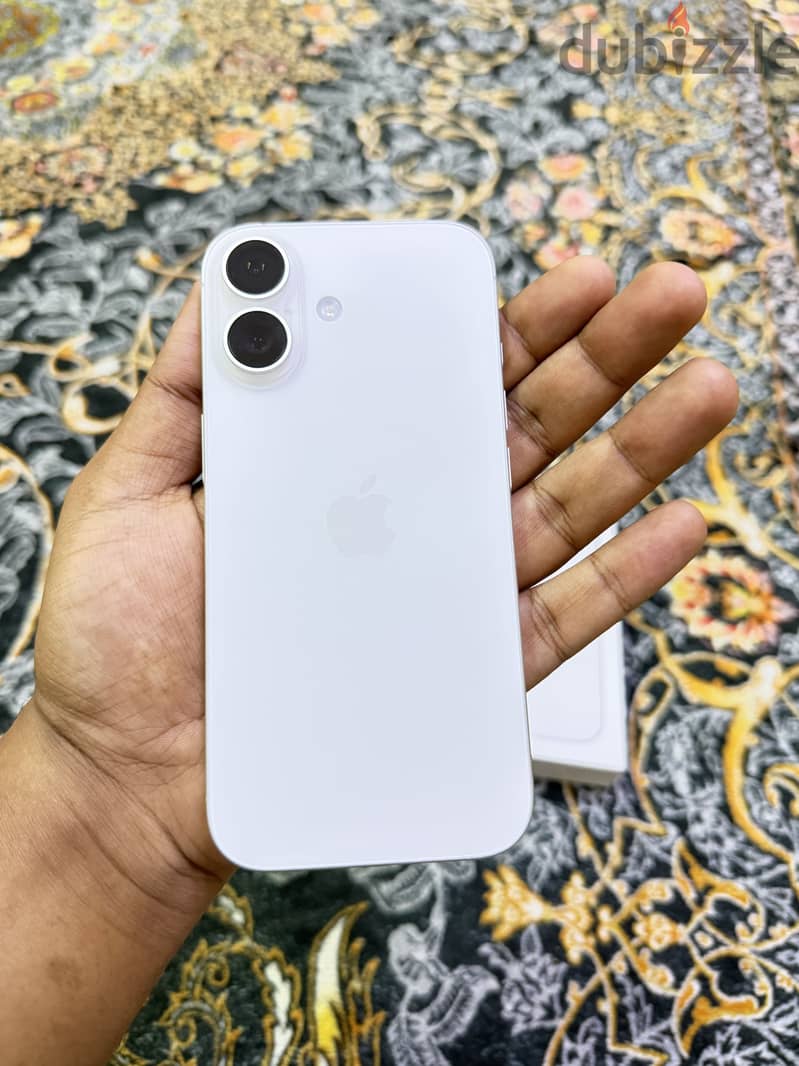 Apple - iPhone 17 256gb Brand New Condition 3
