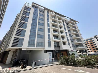1 BR Freehold Cozy Penthouse Apartment in Muscat Hills - Shared Amenities