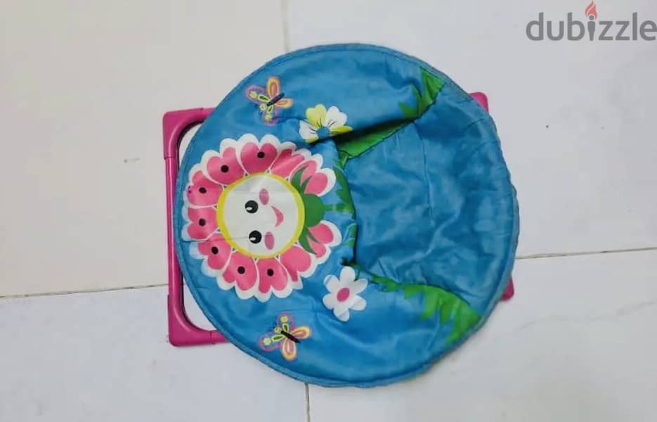 Kids chair 1