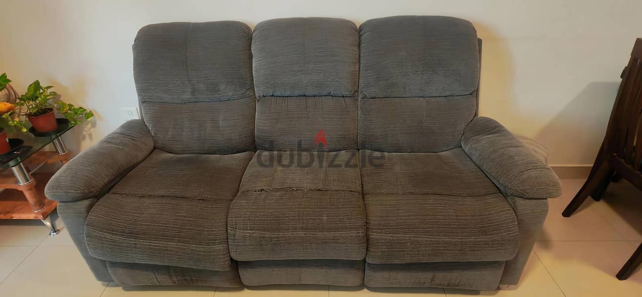 Recliner sofa and Center Table 3