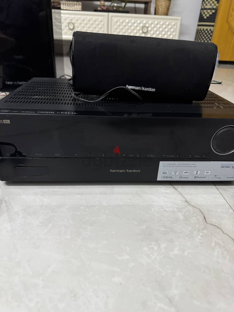 Harman/Kardon home theatre wired setup. 1