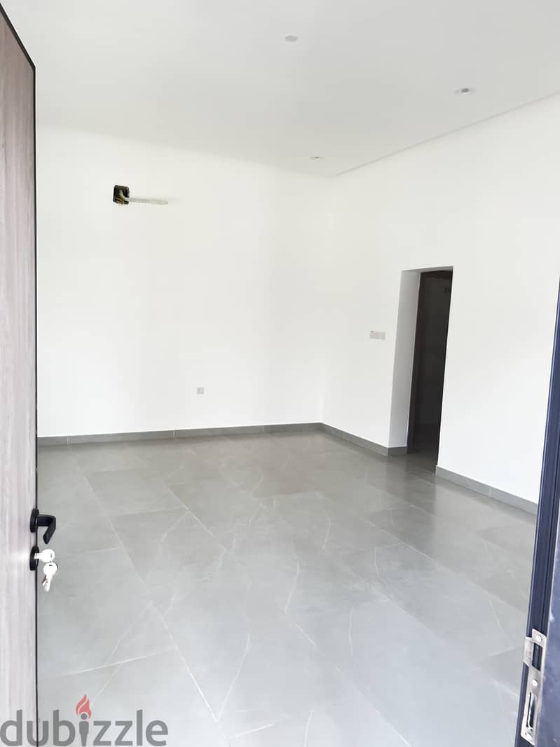 New Villa For Rent 8
