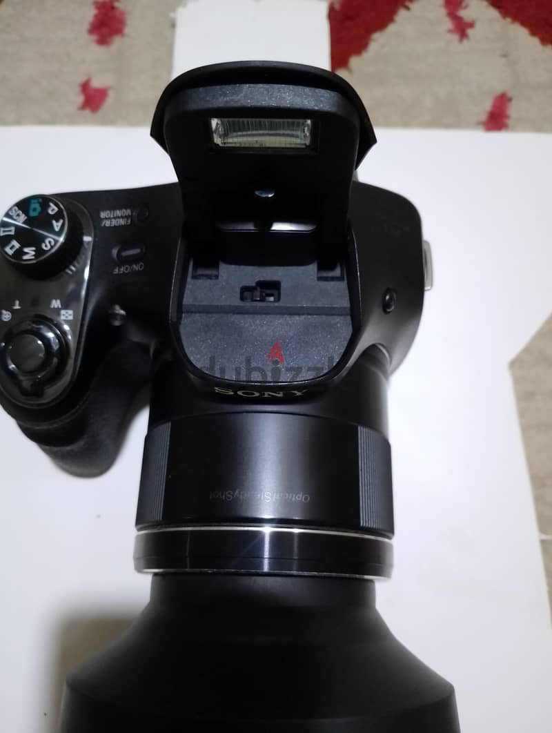Sony Cyber-shot DSC-H400. 5