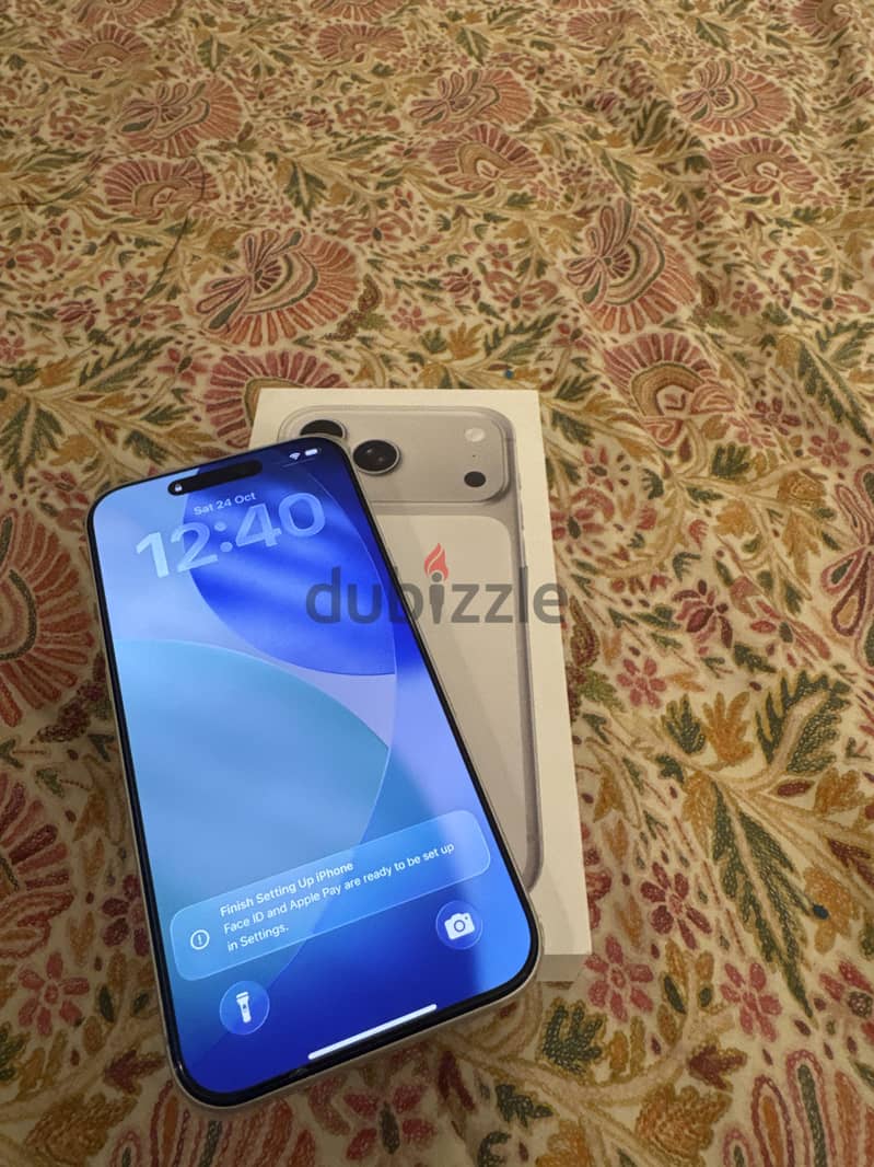 Apple - iPhone 17 Pro Max 3