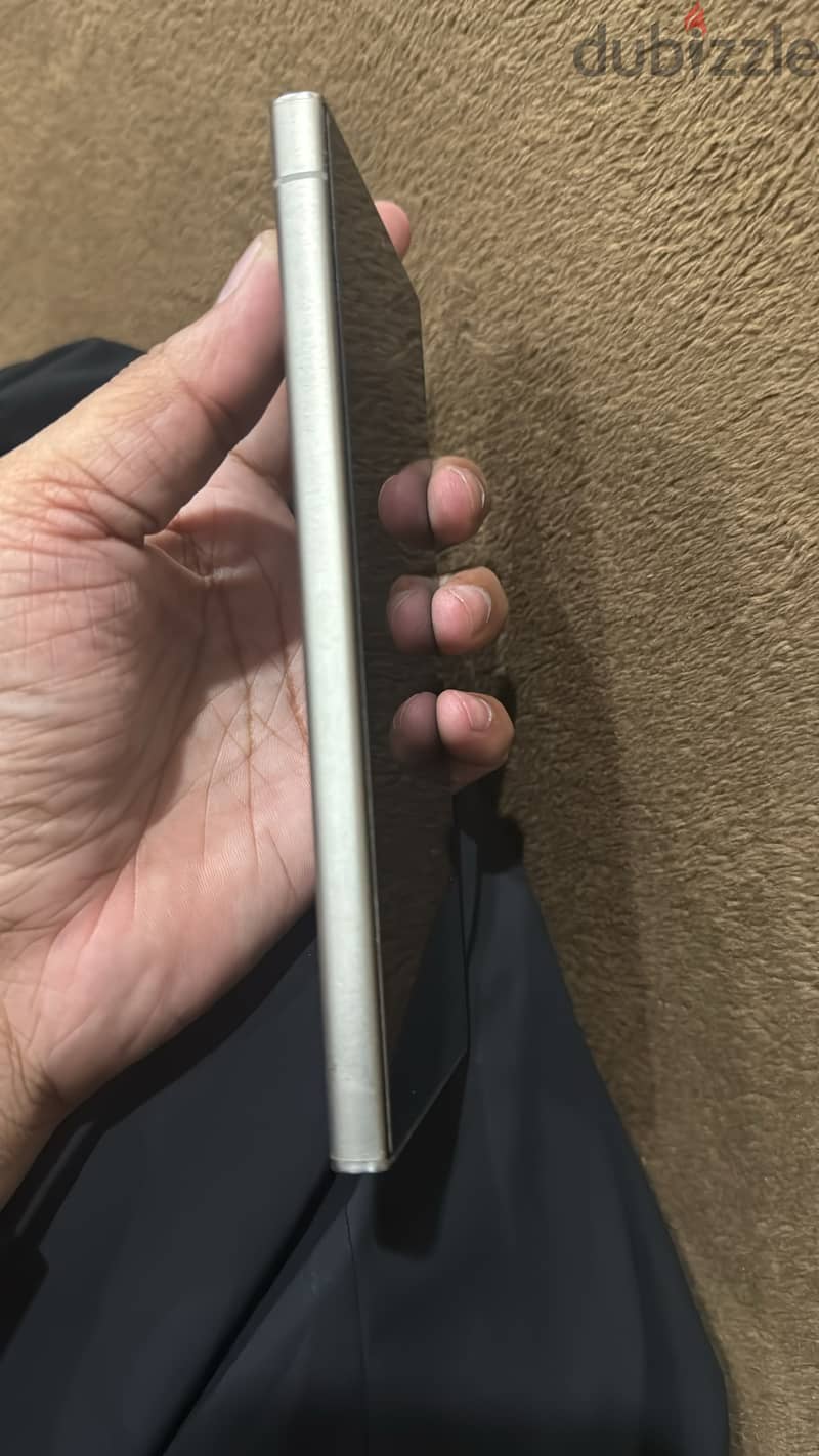 Samsung S24 Ultra 5