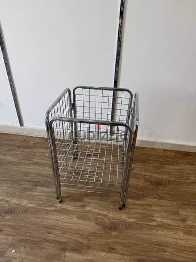 Bin used for Hypermarket or shops