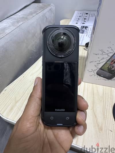 Insta360 4