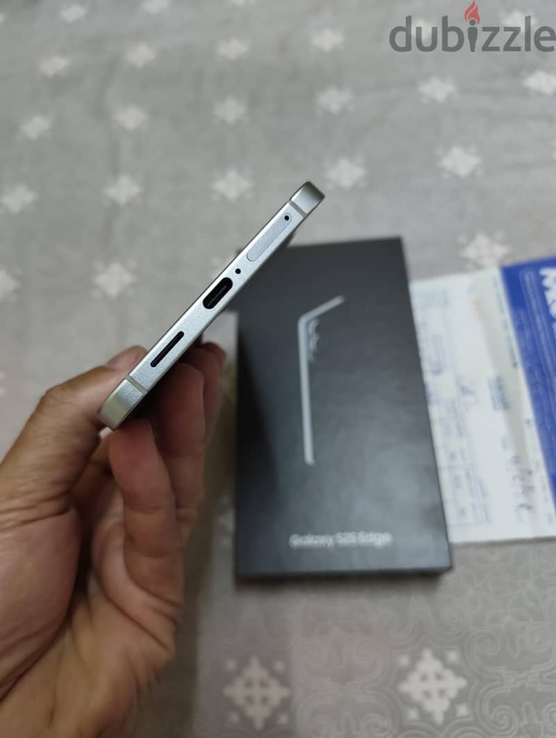 Samsung S25 Edge 12/512 GB 5 months used 5