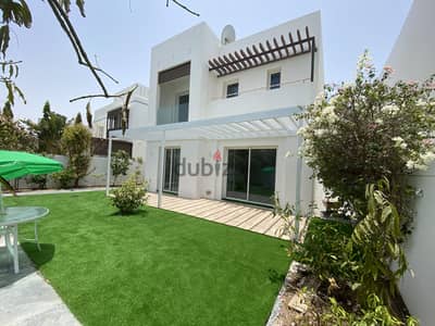 4BHK Villa for Sale in Al Mouj Muscat | فيلا 4 غرف للبيع في الموج مسقط