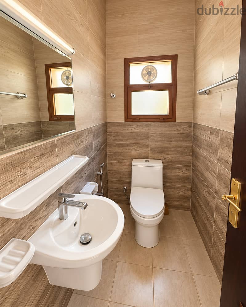 Villa for rent inside a compound alkhod four hay alkawthar SR-NZ-1877 4