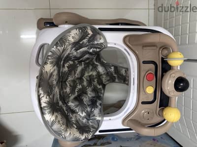 Baby walker seat