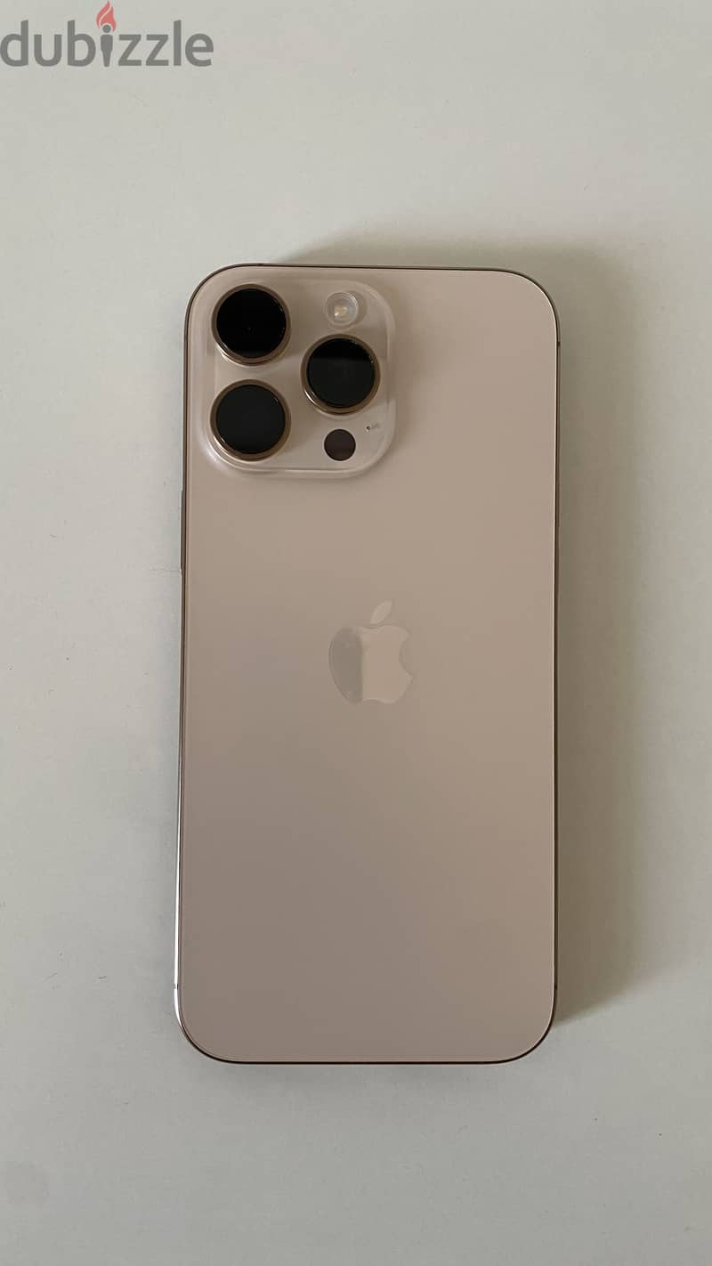 iPhone 16 pro max 3