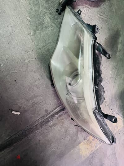 Toyota Camry Headlight Used Original 2012-2017 - Replaced For LED Modification - Good Condition -