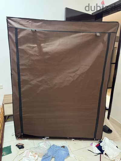 Wardrobe Almirah