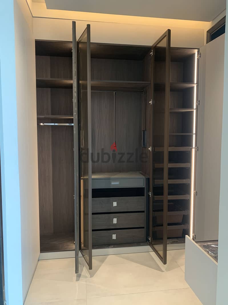 Wardrobe, media wall, doors, kitchen 4