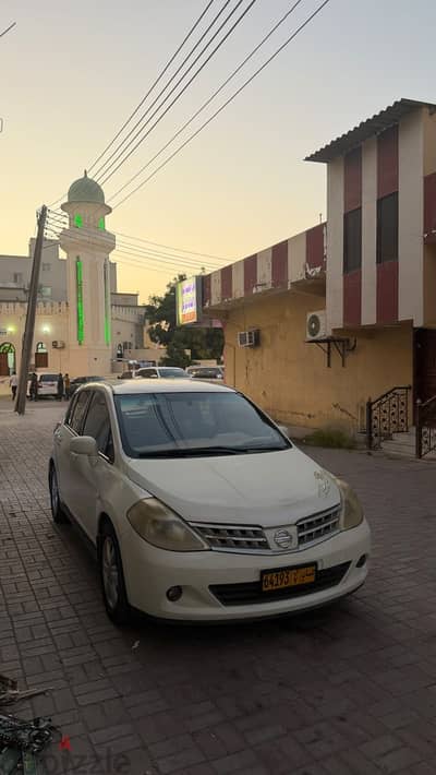 Nissan Tiida 2009