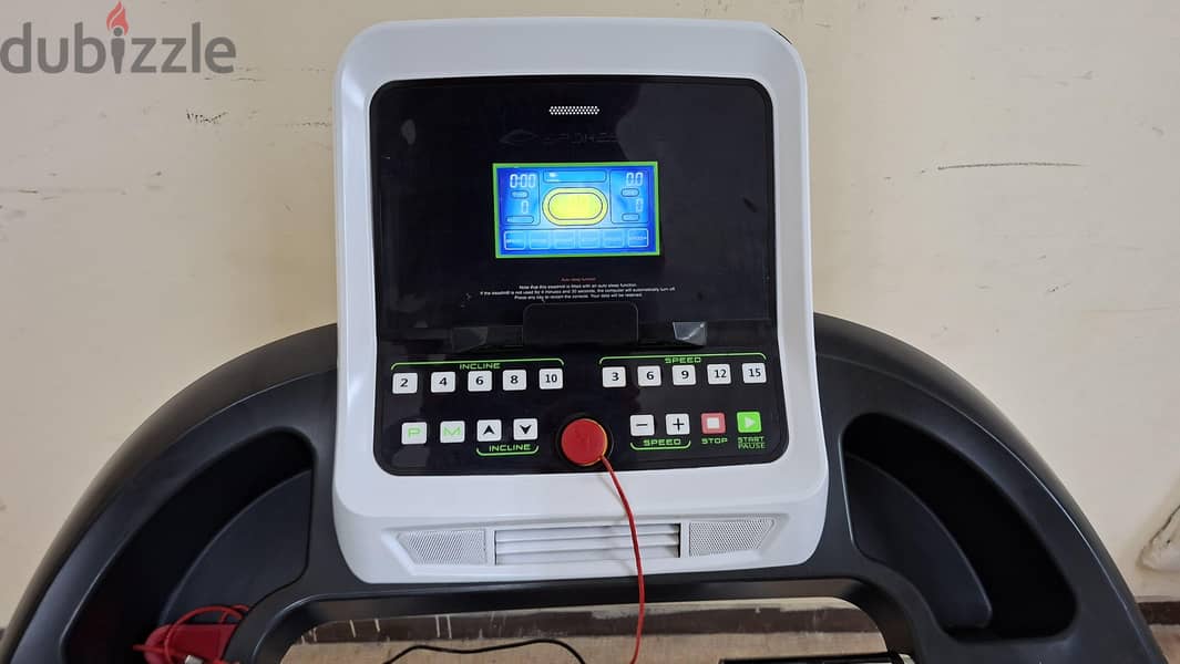 Treadmill with Automatic Inclined Function(Can Delivere also) 8