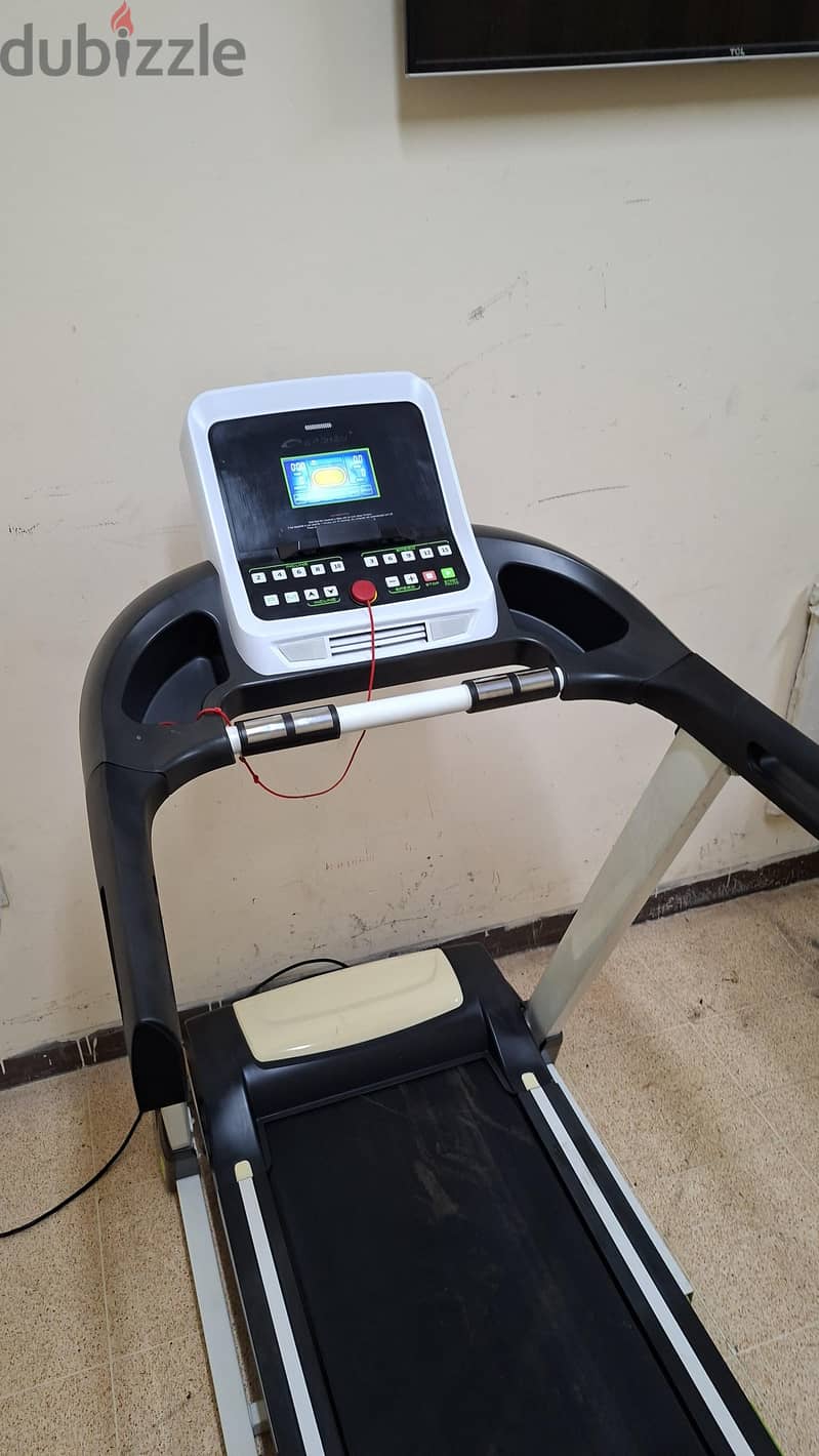 Treadmill with Automatic Inclined Function(Can Delivere also) 9