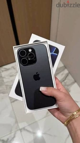 Apple - iPhone 16 Pro