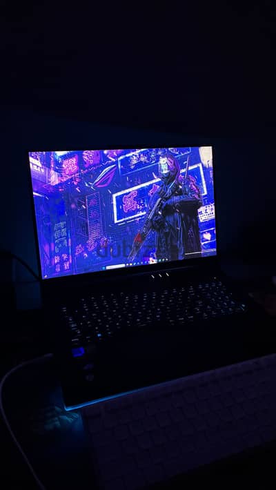 64gb ram 4tb ssb - RTX 4090 16gb - ROG STICX SCAR 18