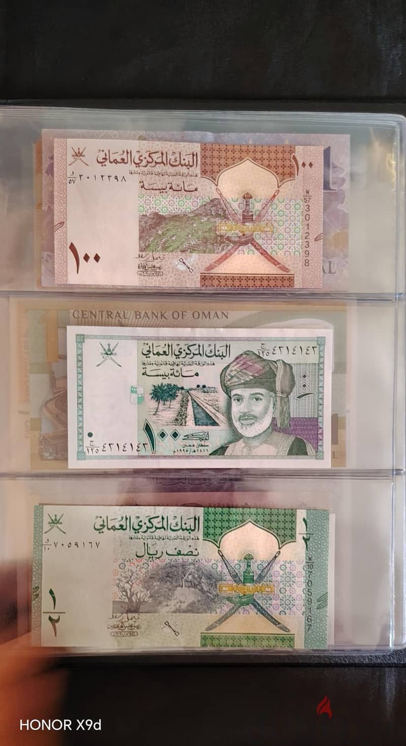 54 Banknotes Album with 24 countries 6