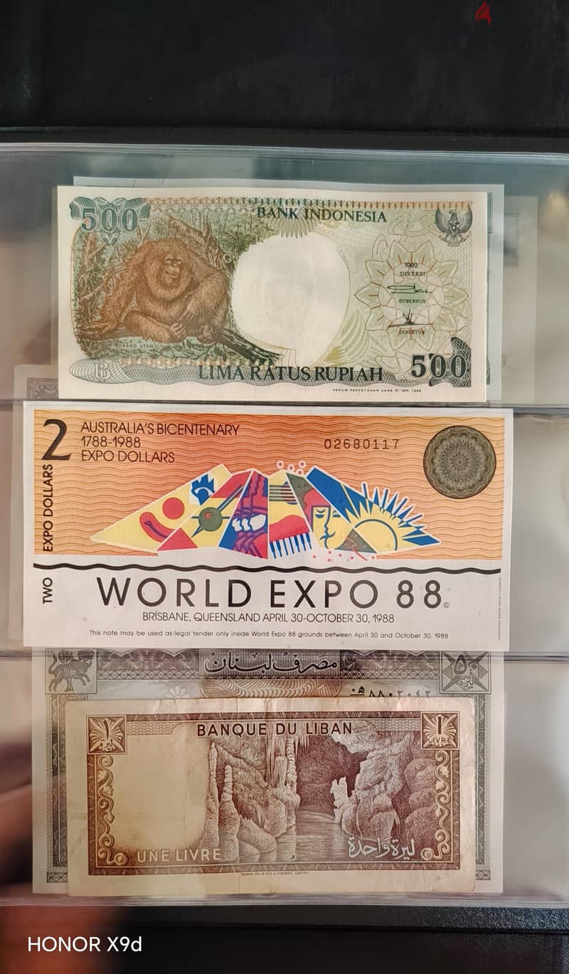 54 Banknotes Album with 24 countries 13