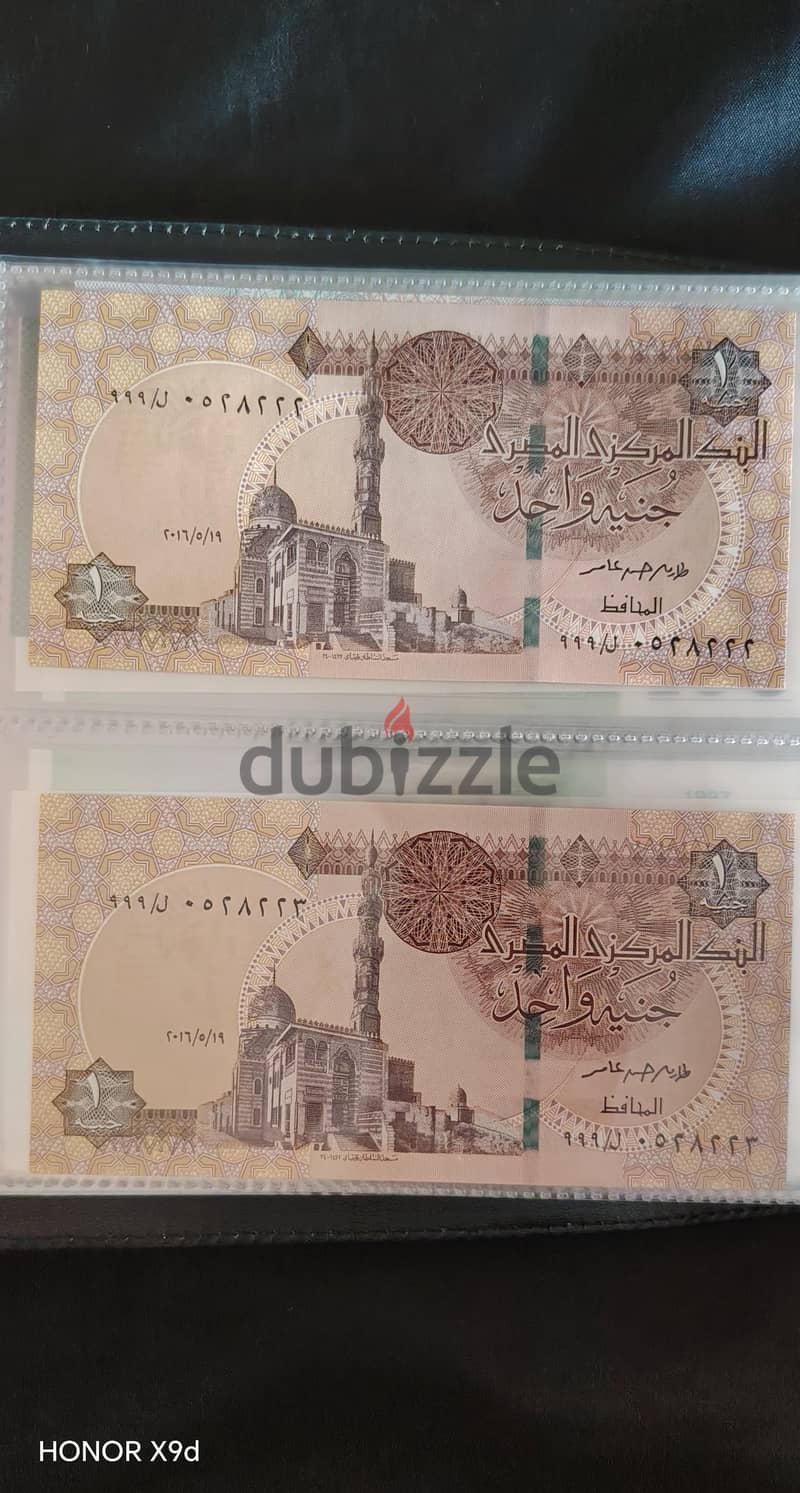 Dual Serial Album with 80 Banknotes, 40 pairs and 19 countries 13