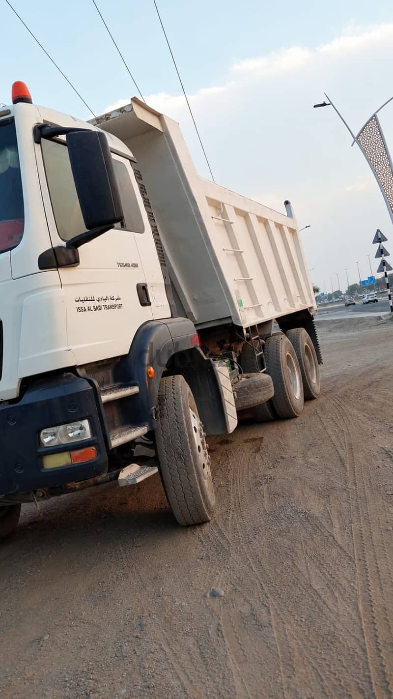 Man Tipper for sell 2015 model very good condition 2