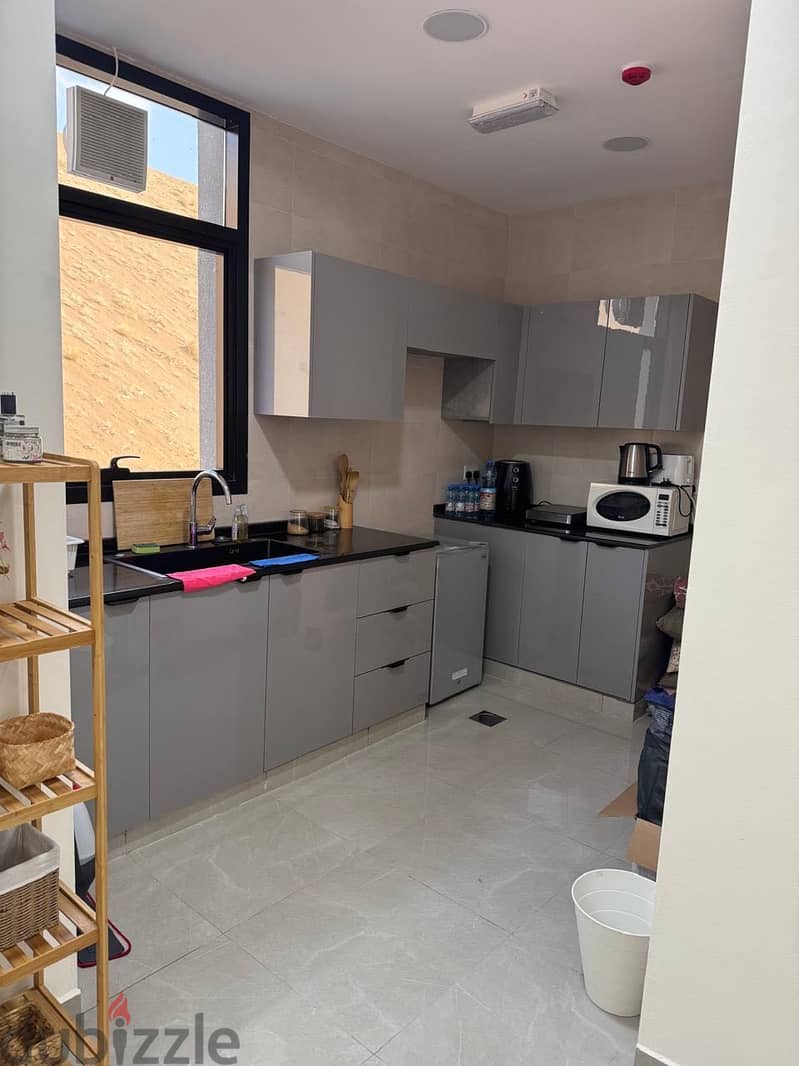 Fully Furnished 1 bedroom apartment in Baushar 11