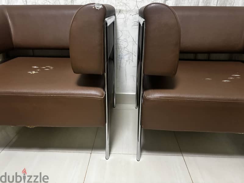 4 nos heavy grade single seat sofas for sale 4